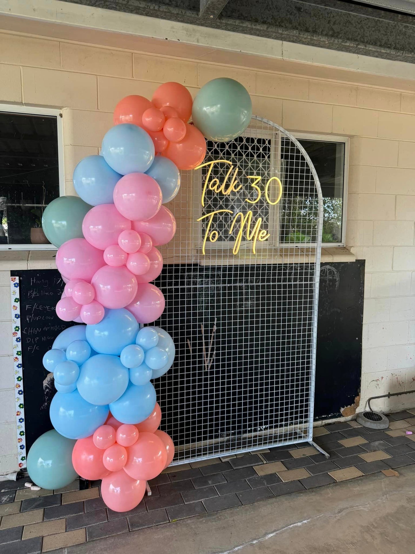 Mesh Arch + Packages